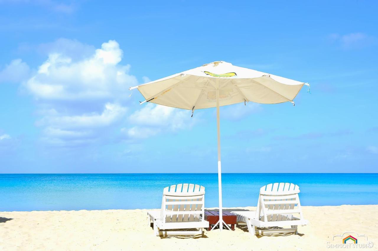 Arenas Beach Hotel 玉米岛 外观 照片